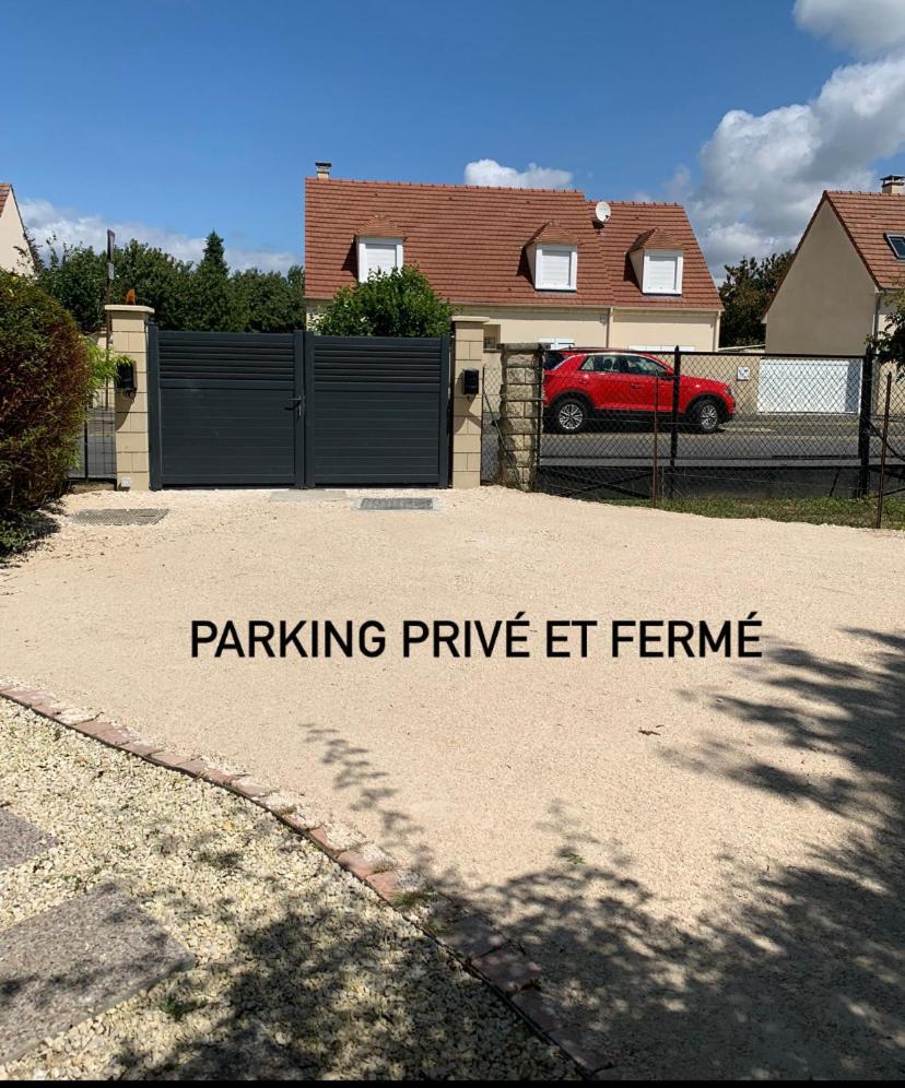 Ferienwohnung L'Echappee Briarde Marles-en-Brie Exterior foto